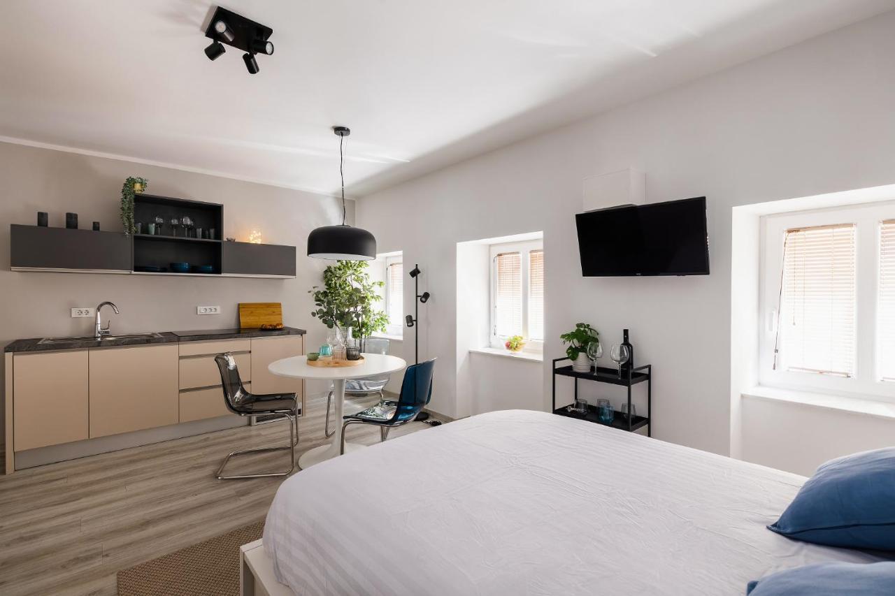 New Central Studios Ljubljana Ngoại thất bức ảnh