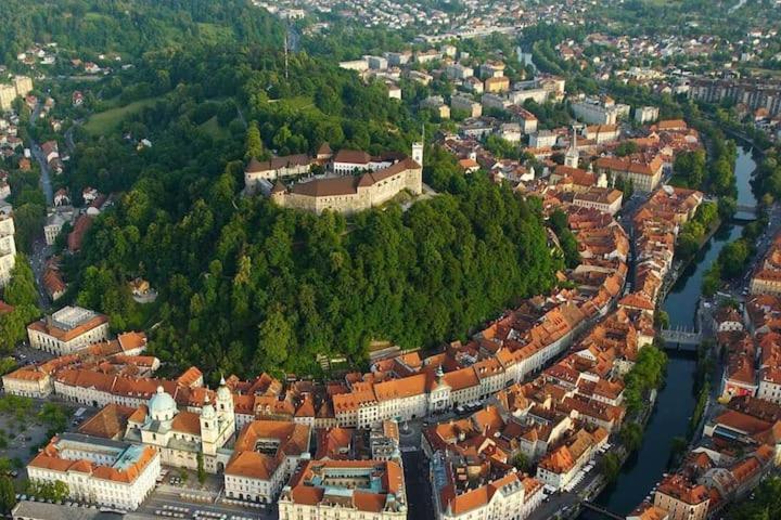 New Central Studios Ljubljana Ngoại thất bức ảnh